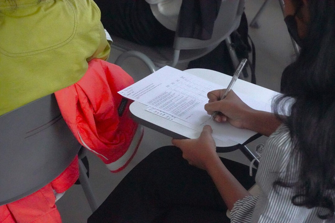 employees in business class